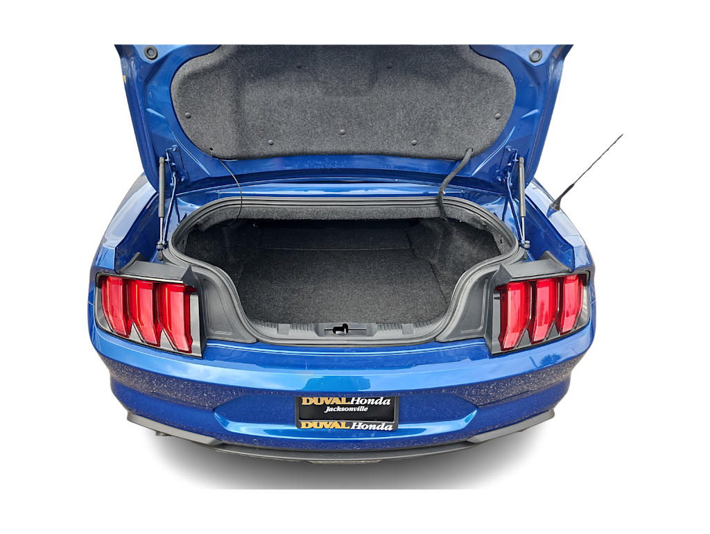 2022 Ford Mustang  16