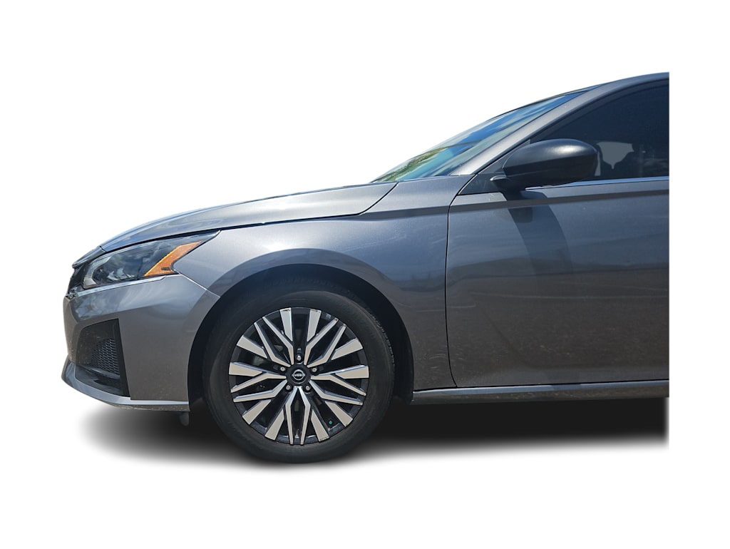 Thumbnail: 2024 Nissan Altima - 23
