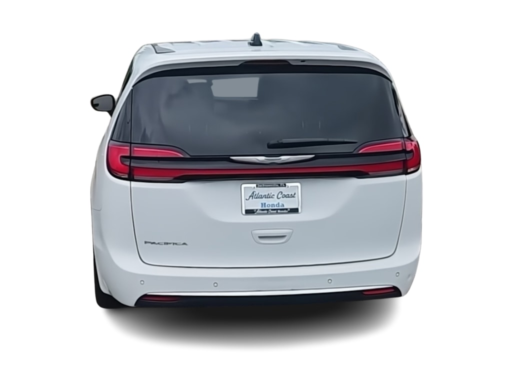 Thumbnail: 2023 Chrysler Pacifica - 4