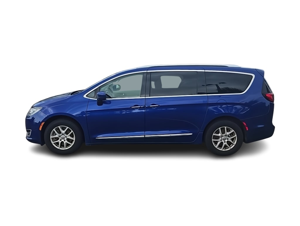 Thumbnail: 2020 Chrysler Pacifica - 8