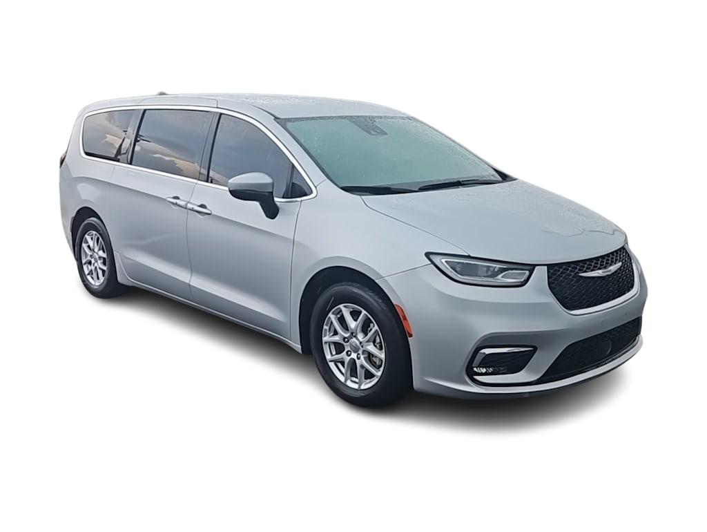 Thumbnail: 2023 Chrysler Pacifica - 15
