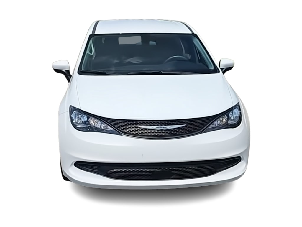 Thumbnail: 2022 Chrysler Voyager - 5
