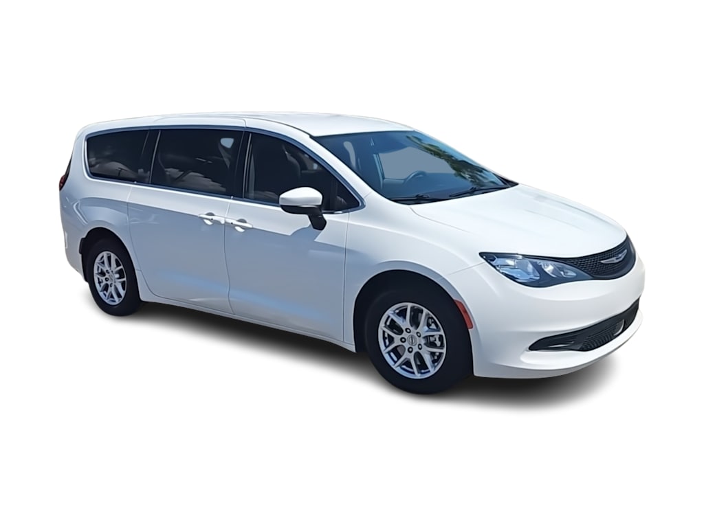 Thumbnail: 2023 Chrysler Voyager - 15