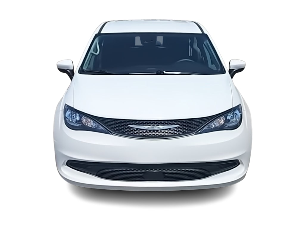 Thumbnail: 2023 Chrysler Voyager - 4