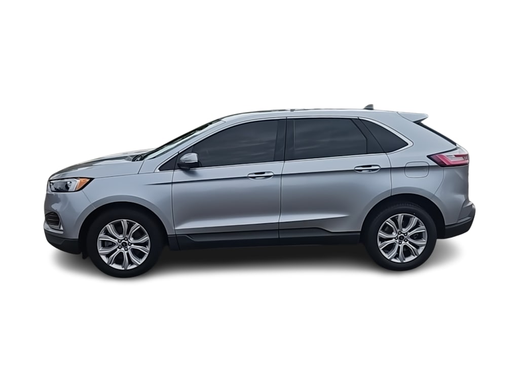 Thumbnail: 2022 Ford Edge - 17
