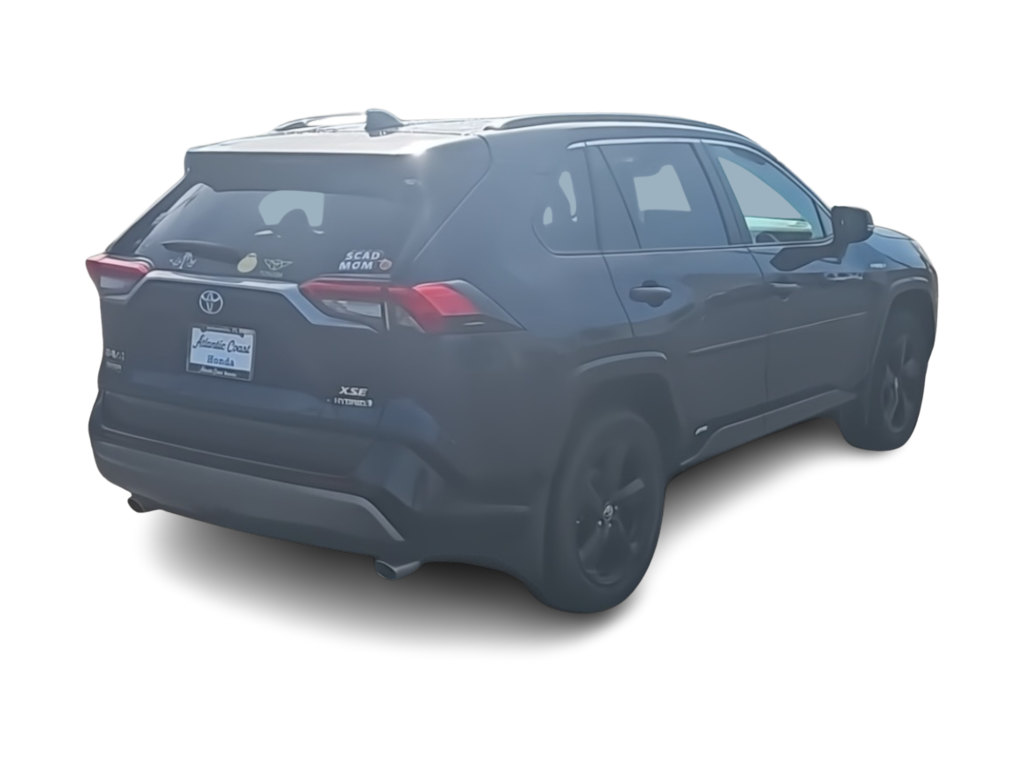 Thumbnail: 2021 Toyota RAV4 - 9