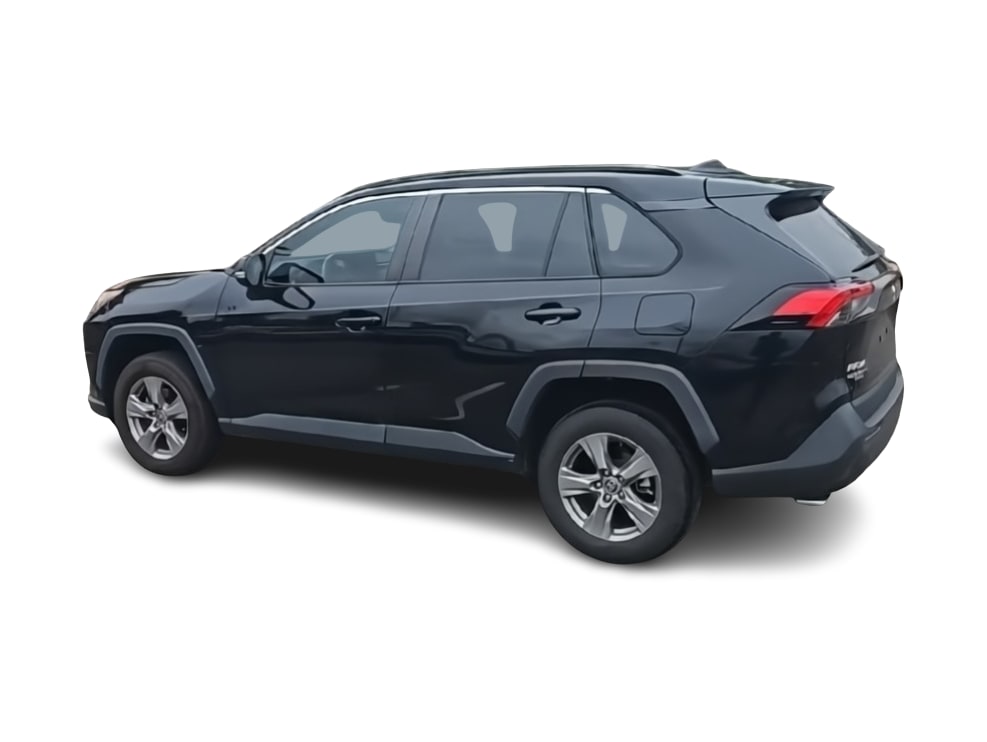 Thumbnail: 2022 Toyota RAV4 - 8