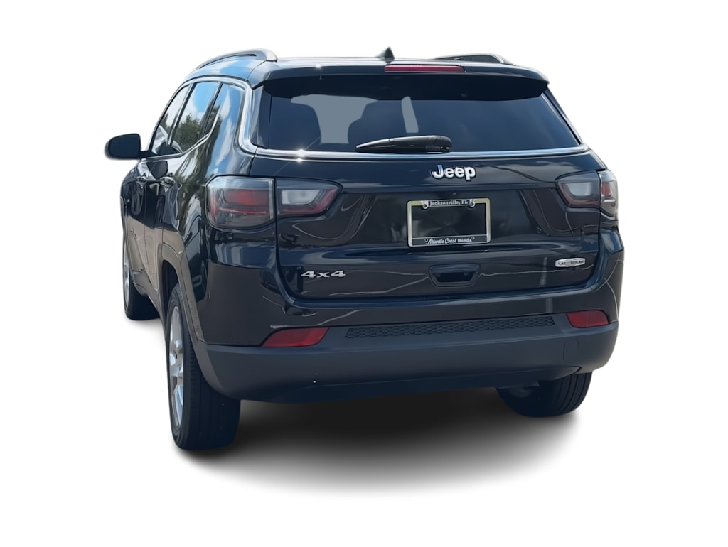 Thumbnail: 2022 Jeep Compass - 18