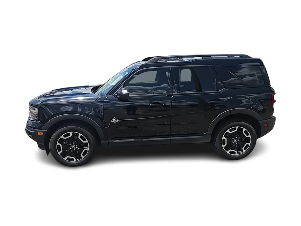 Thumbnail: 2023 Ford Bronco Sport - 16