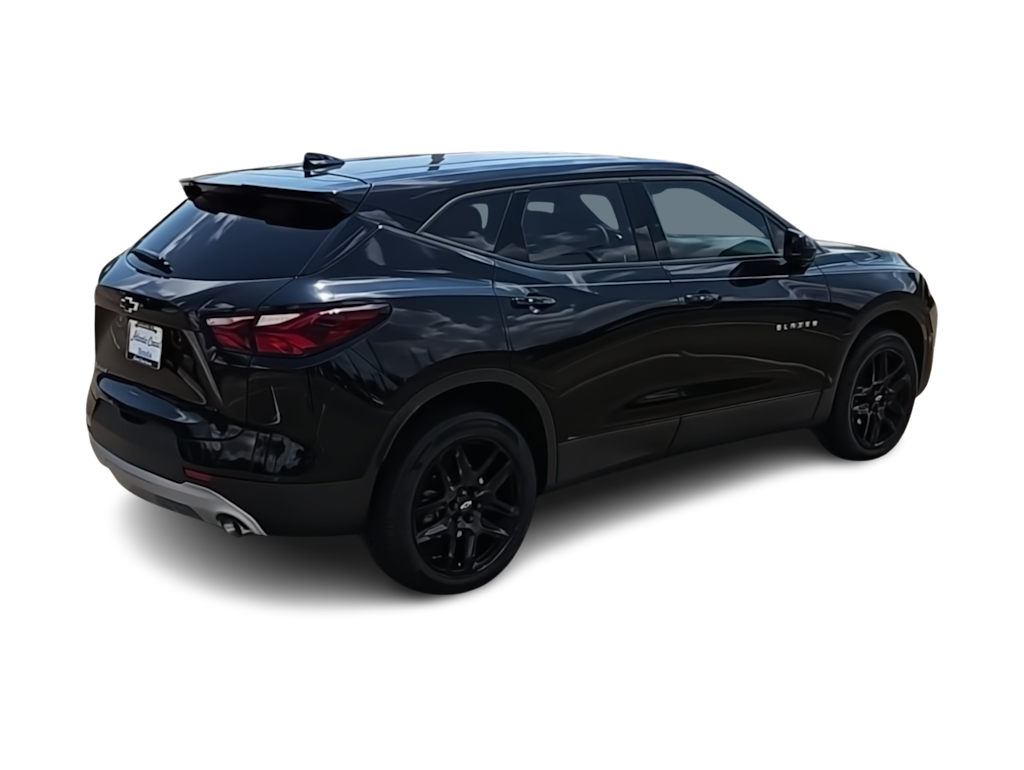 Thumbnail: 2022 Chevrolet Blazer - 19