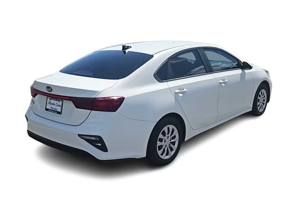 Thumbnail: 2019 Kia Forte - 17