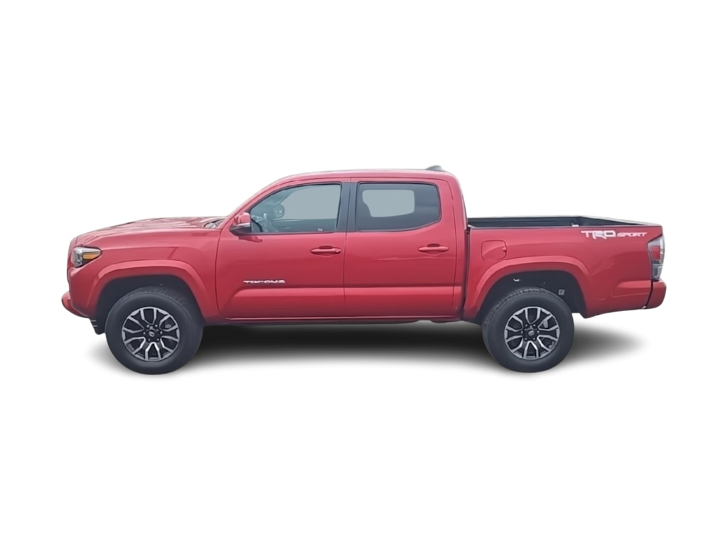Thumbnail: 2022 Toyota Tacoma - 16
