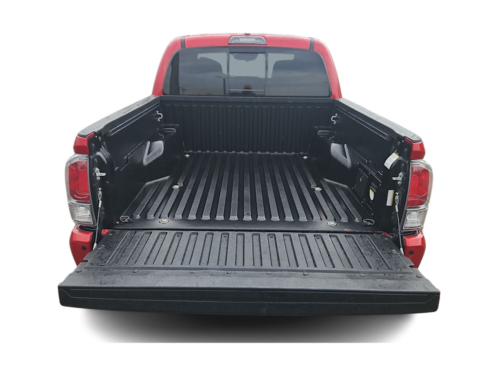 Thumbnail: 2022 Toyota Tacoma - 14