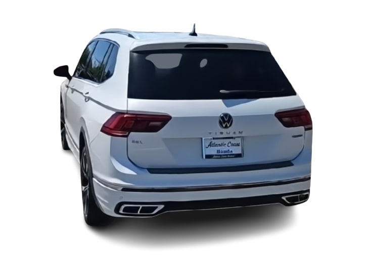 Thumbnail: 2022 Volkswagen Tiguan - 18