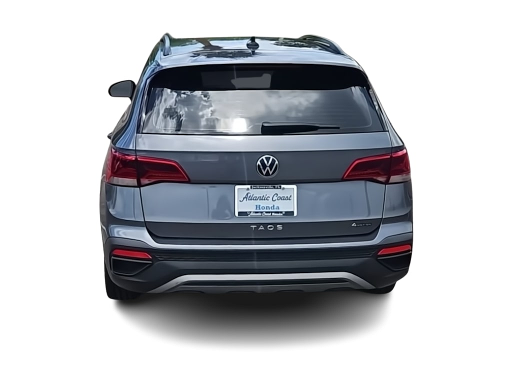 Thumbnail: 2022 Volkswagen Taos - 17