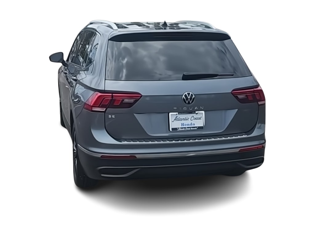 Thumbnail: 2024 Volkswagen Tiguan - 18