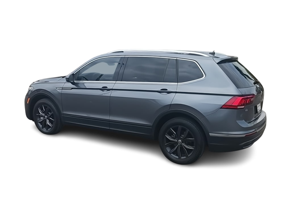 Thumbnail: 2024 Volkswagen Tiguan - 17