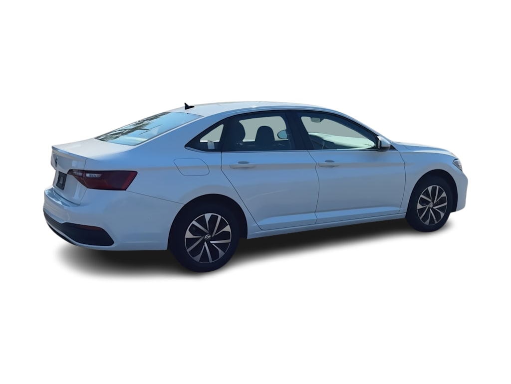 Thumbnail: 2023 Volkswagen Jetta - 10