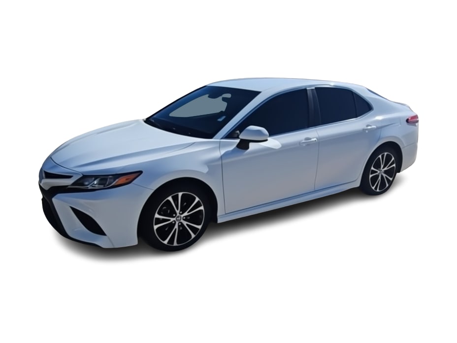 2018 Toyota Camry SE 3