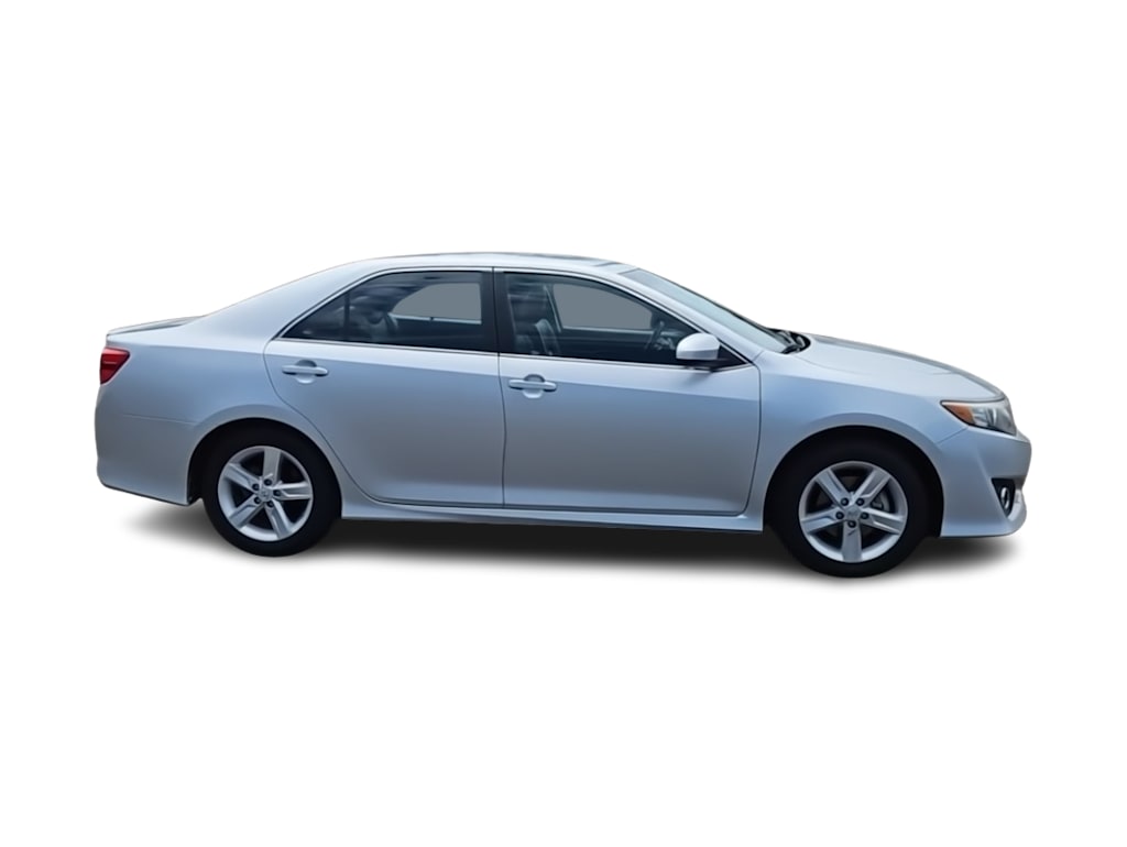 2014 Toyota Camry SE 20