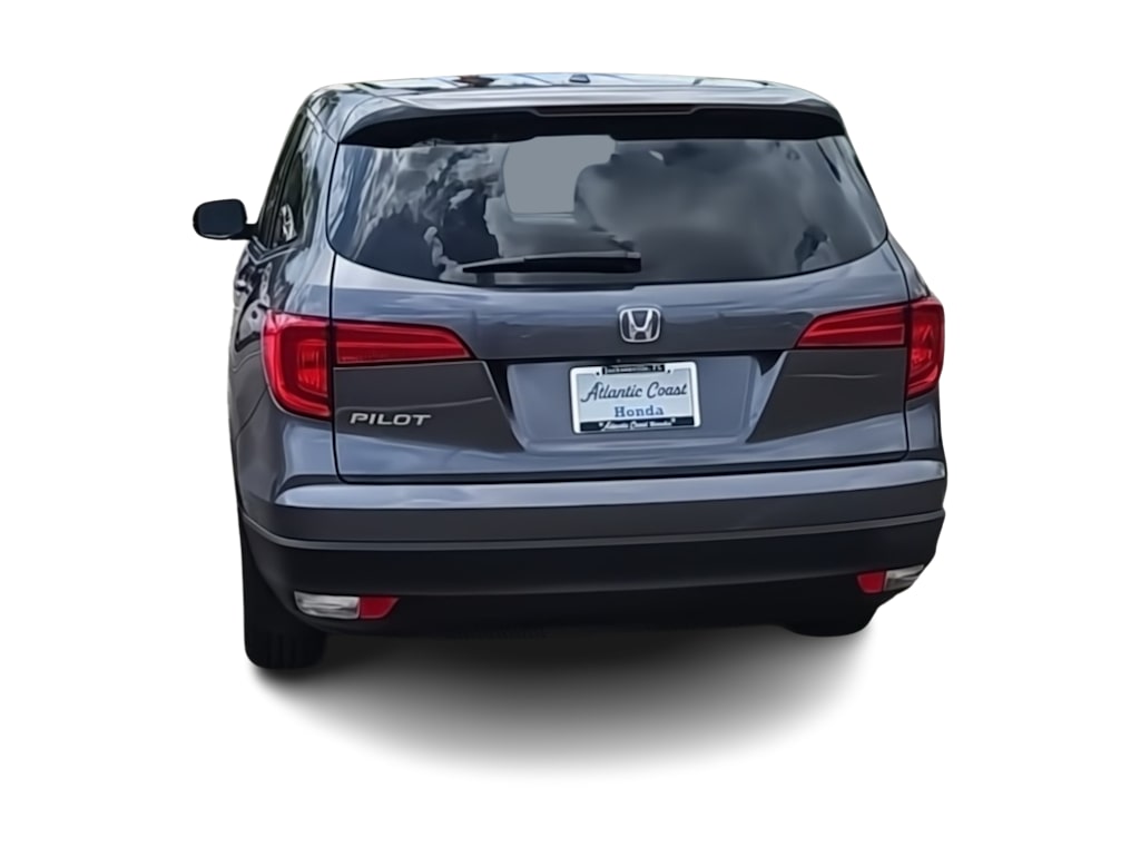 Thumbnail: 2017 Honda Pilot - 17