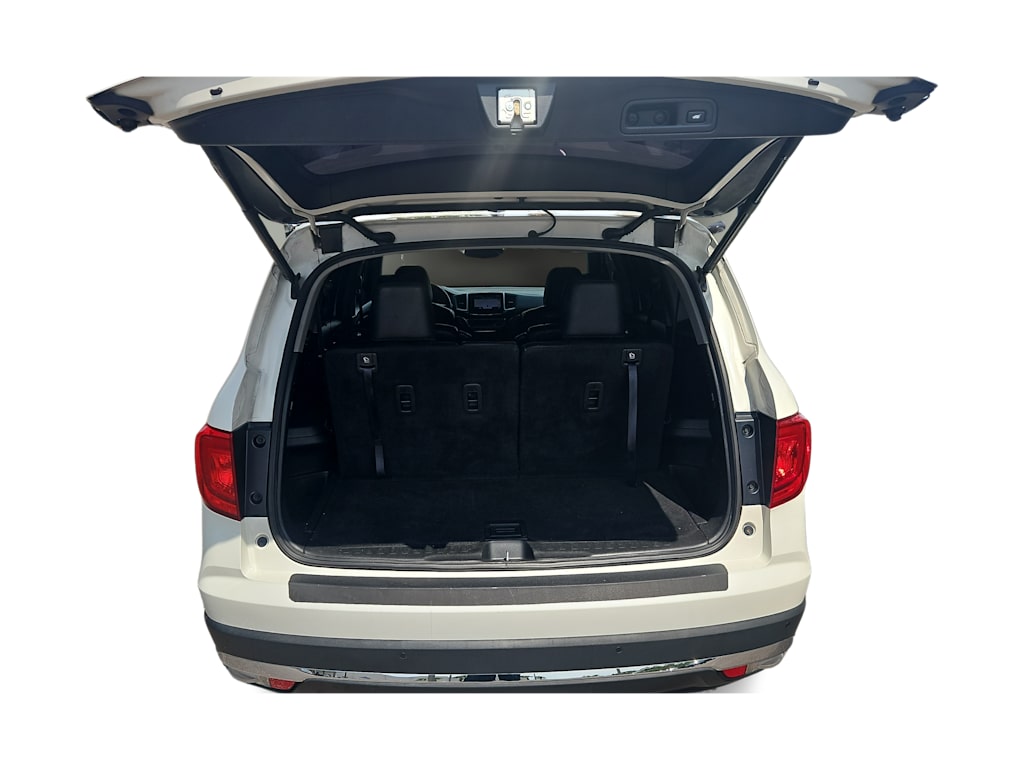 Thumbnail: 2017 Honda Pilot - 13