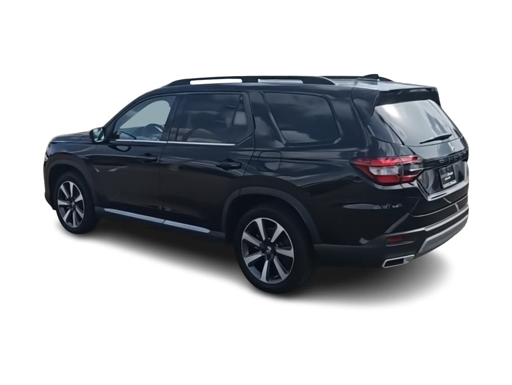 2023 Honda Pilot Touring 4
