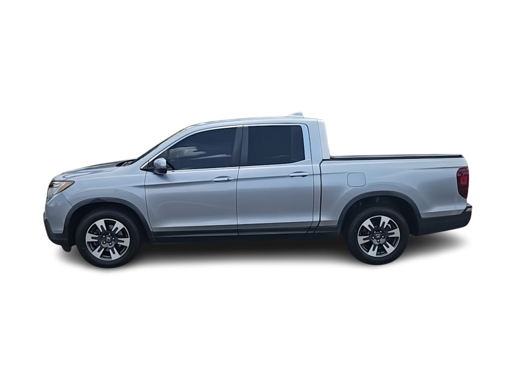 Thumbnail: 2019 Honda Ridgeline - 17