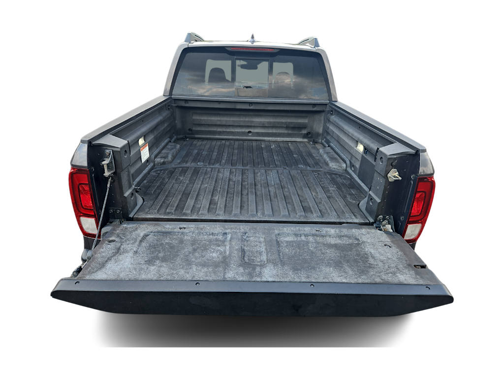 Thumbnail: 2017 Honda Ridgeline - 14