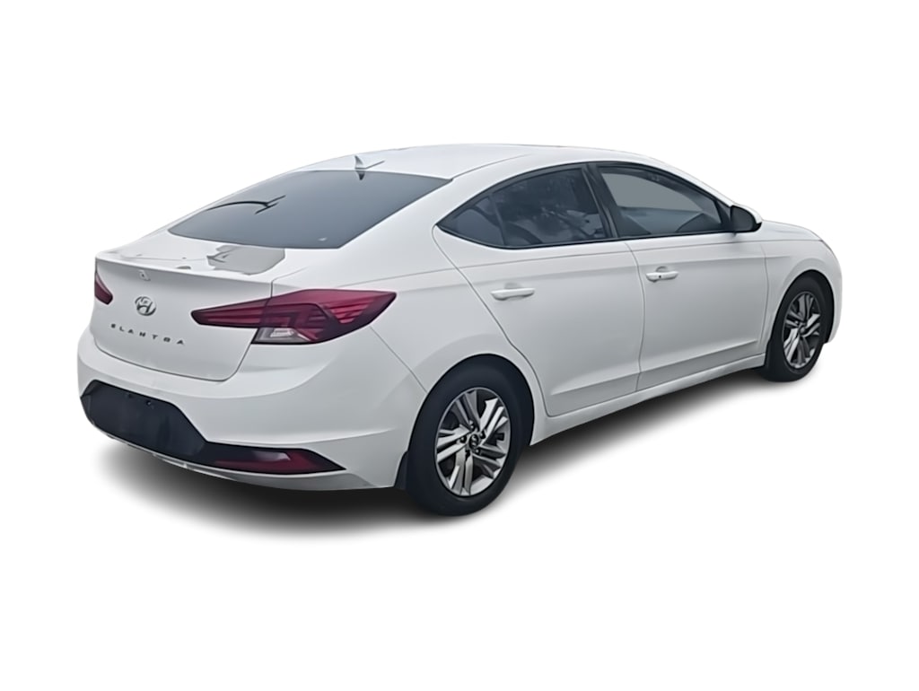Thumbnail: 2019 Hyundai Elantra - 10