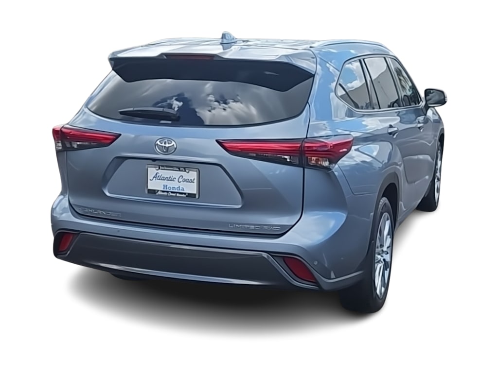 Thumbnail: 2020 Toyota Highlander - 19