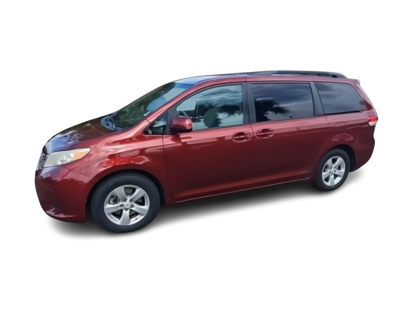 2011 Toyota Sienna LE 3