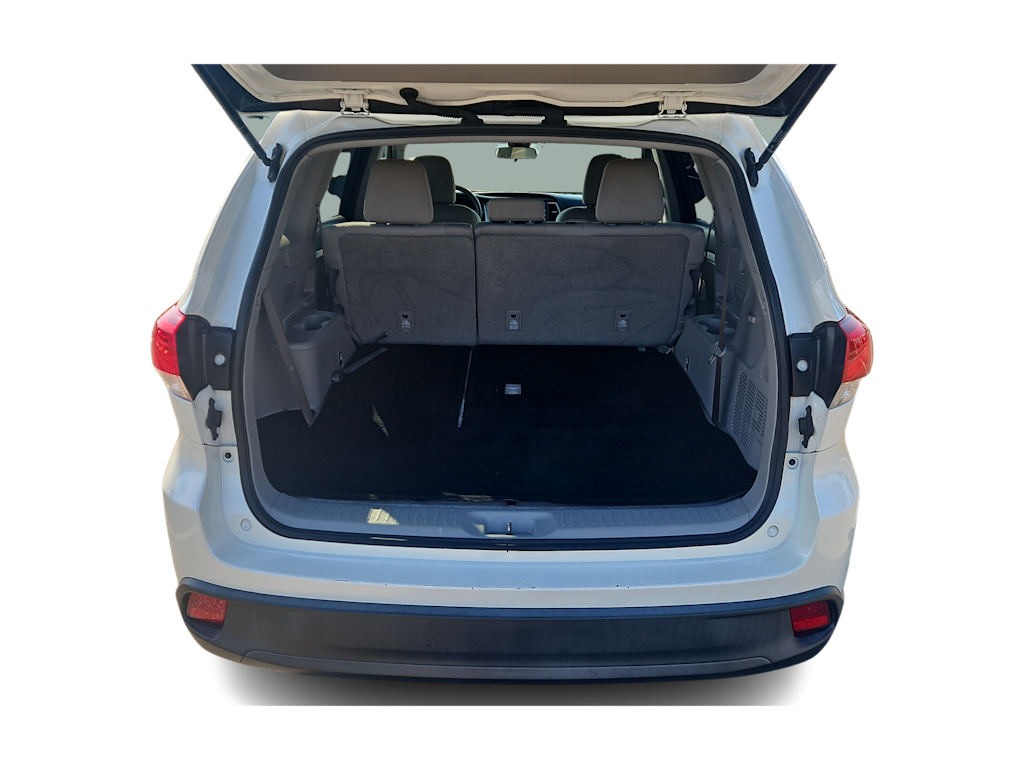 Thumbnail: 2019 Toyota Highlander - 14