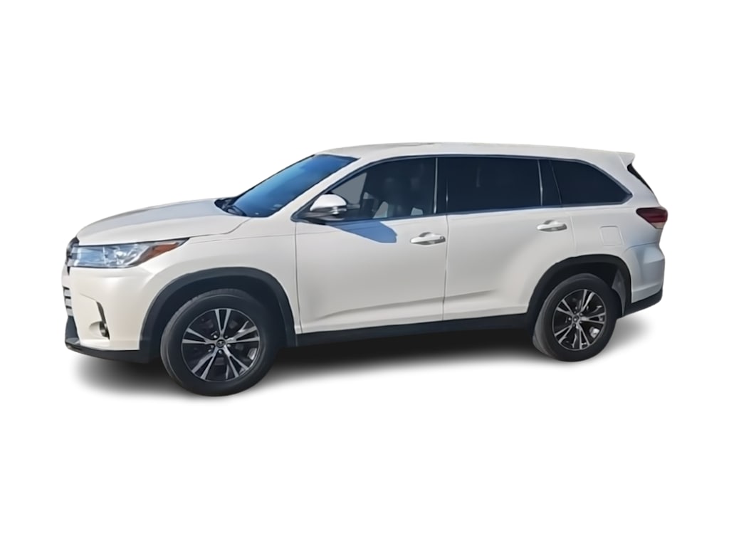 Thumbnail: 2019 Toyota Highlander - 3