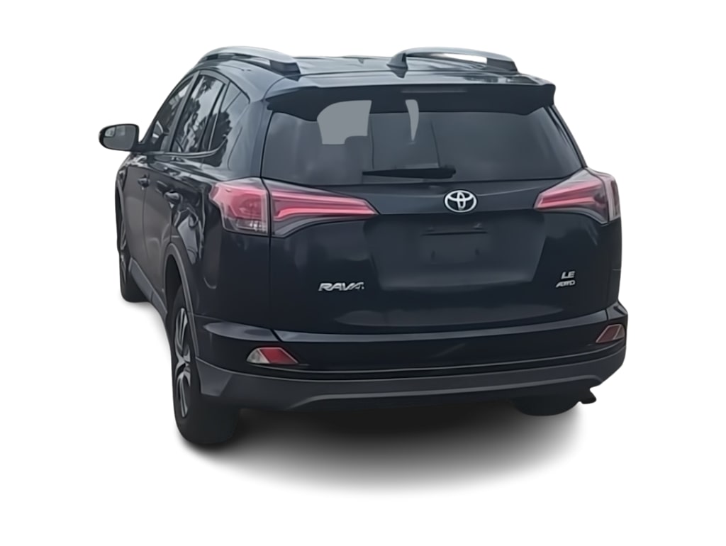Thumbnail: 2018 Toyota RAV4 - 9