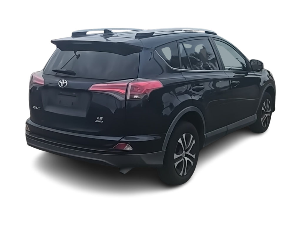 Thumbnail: 2018 Toyota RAV4 - 10