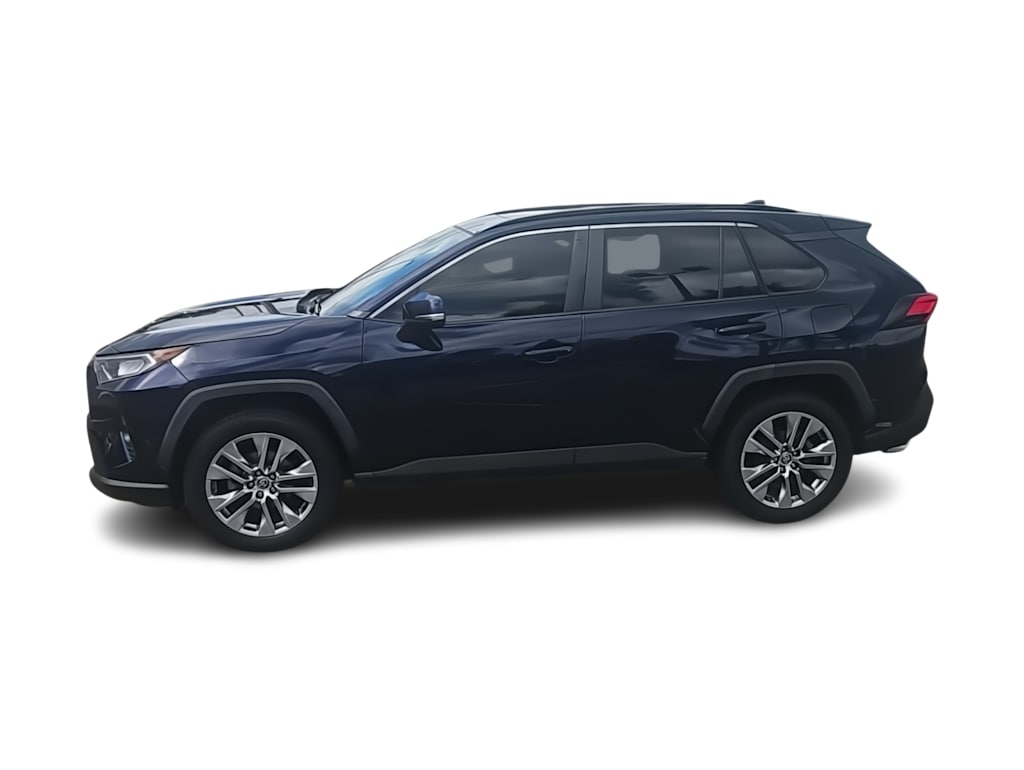 Thumbnail: 2021 Toyota RAV4 - 3