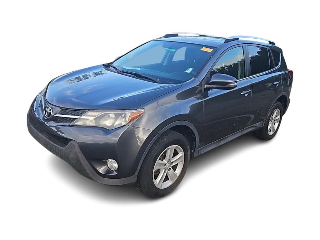 Used 2013 Toyota RAV4 XLE with VIN JTMWFREV3DD015706 for sale in Medford, OR