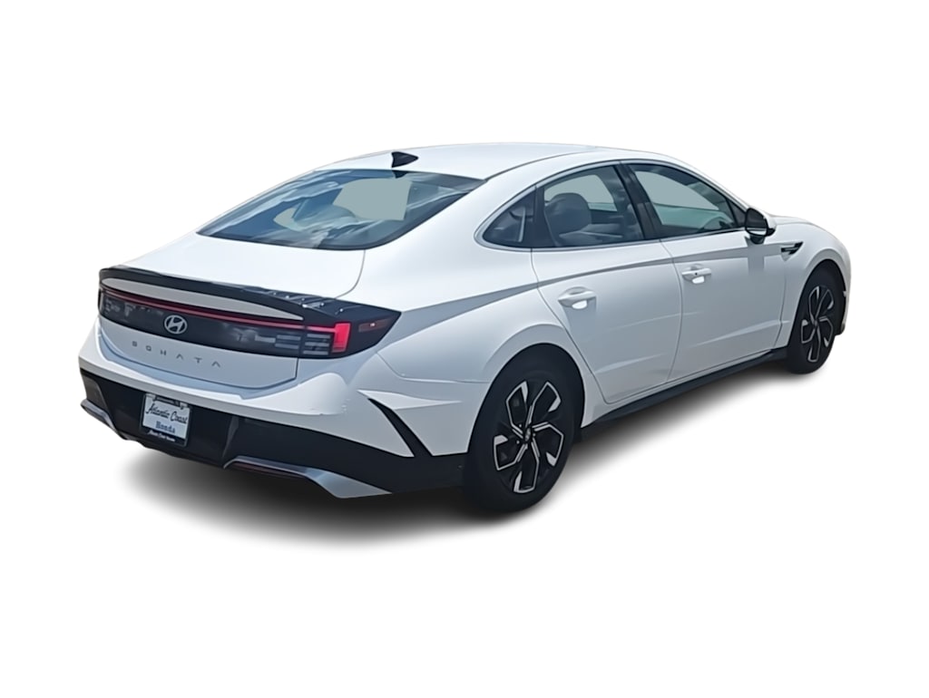 Thumbnail: 2024 Hyundai Sonata - 16