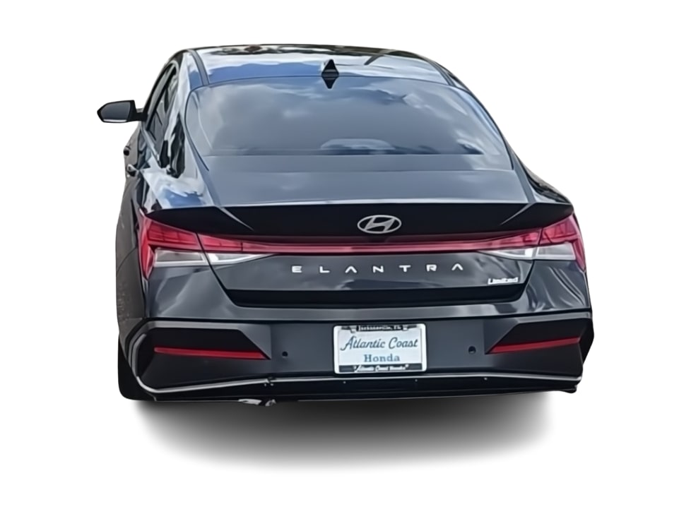 Thumbnail: 2024 Hyundai Elantra - 17