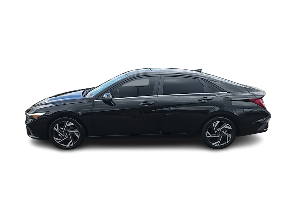 Thumbnail: 2024 Hyundai Elantra - 16