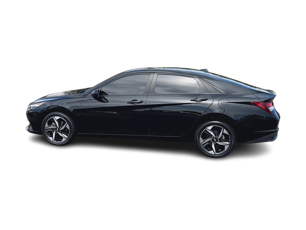 Thumbnail: 2023 Hyundai Elantra - 16