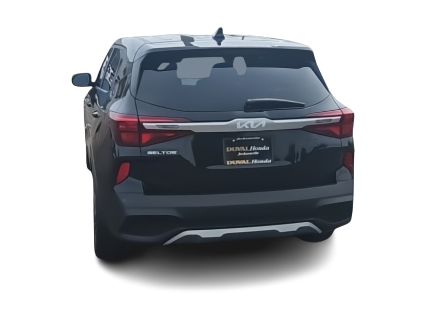 2022 Kia Seltos LX 18