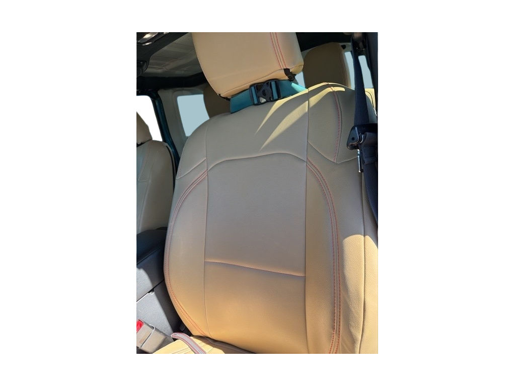 Thumbnail: 2020 Jeep Wrangler - 9