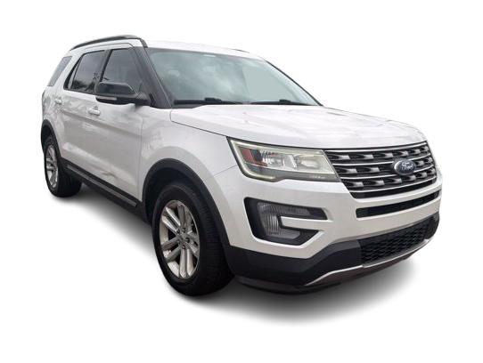 Thumbnail: 2017 Ford Explorer - 16