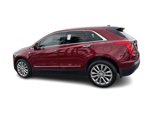 Thumbnail: 2017 Cadillac XT5 - 3
