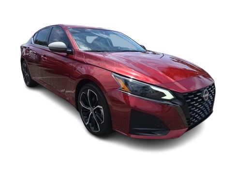 Thumbnail: 2023 Nissan Altima - 17
