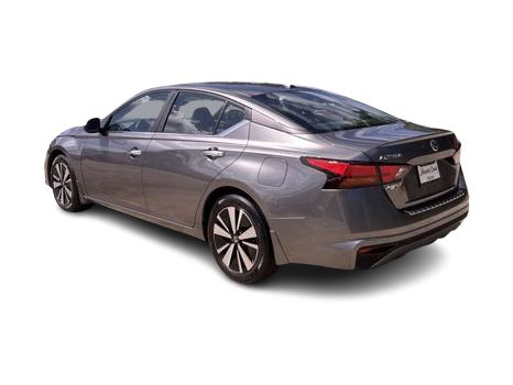Thumbnail: 2022 Nissan Altima - 24
