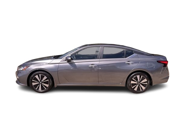 Thumbnail: 2022 Nissan Altima - 23