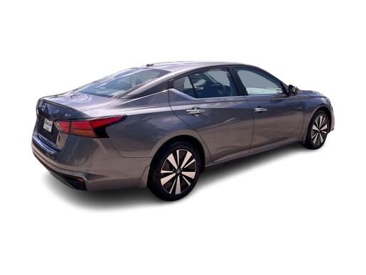 Thumbnail: 2022 Nissan Altima - 21